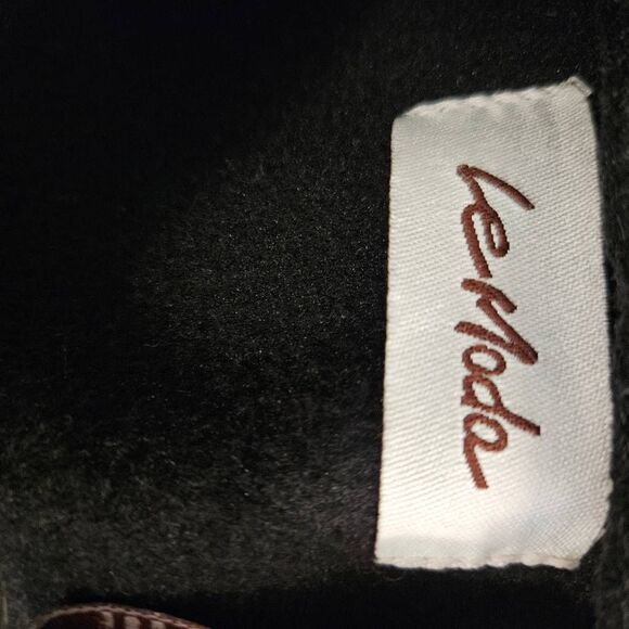 Le Moda black hooded fleece cape, leopard trim. XL. - Picture 3 of 5